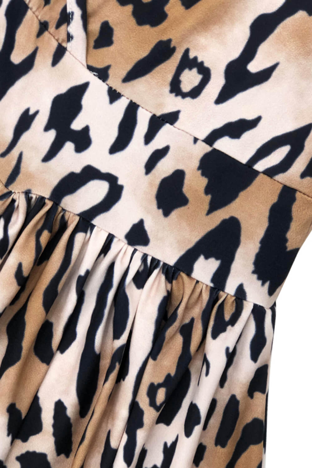 Plus Size Leopard Print Pleated Detail Midi Dress