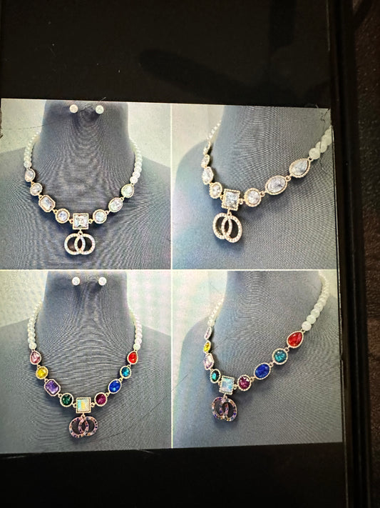 Pearl multicolor necklace